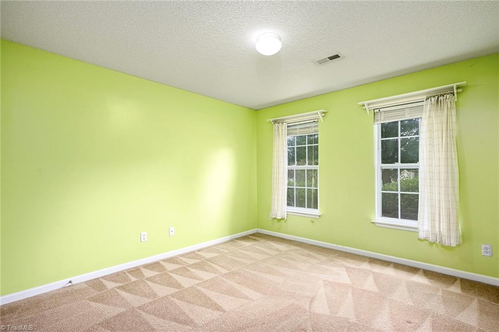 4608 Ridgefall Road Greensboro, NC 27410 - Photo 28 of 38