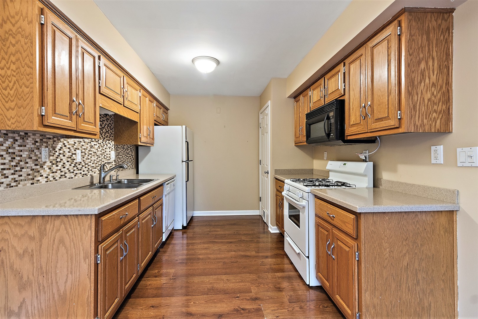 639 Northgate Road New Lenox, IL 60451 - Photo 6 of 16
