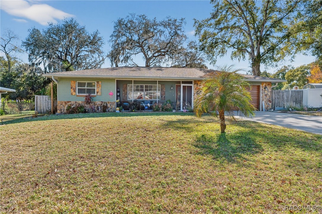 515 Wright Street Inverness, FL 34452 - Photo 2 of 36 Gallery Image 2