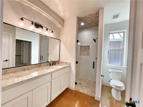 $2,450 | 1690 Gruene Vineyard Crossing, New Braunfels, TX 78130