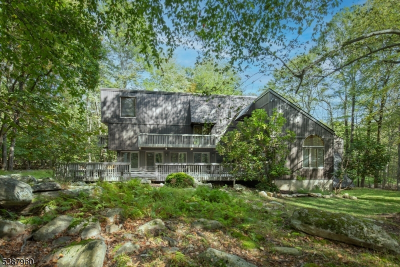 12 Big Spring Road Califon, NJ 07830 - Photo 6 of 33 a view of a back yard