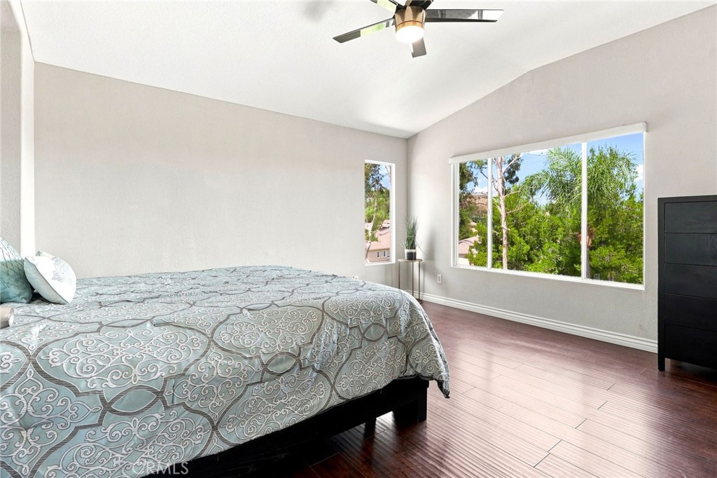 17892 Spring Hill Way Riverside, CA 92503 - Photo 27 of 46 Primary Bedroom