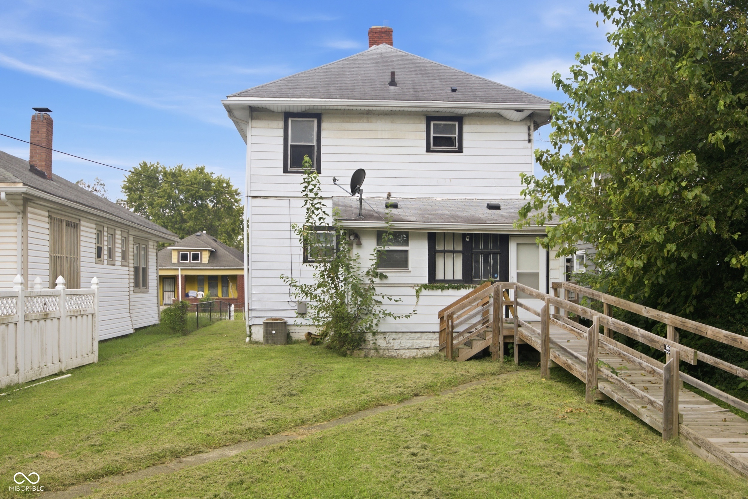 3741 Ruckle Street Indianapolis, IN 46205 - Photo 25 of 27 Gallery Image 25