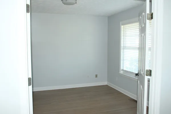 $2,295 | 139 Remington Lane, McMinnville, TN 37110