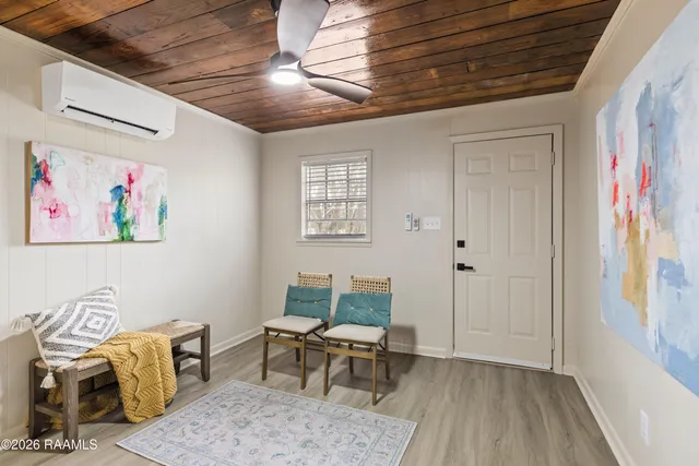 $1,100 | 328 Theodora Boulevard, Unit 1/2, Lafayette, LA 70503