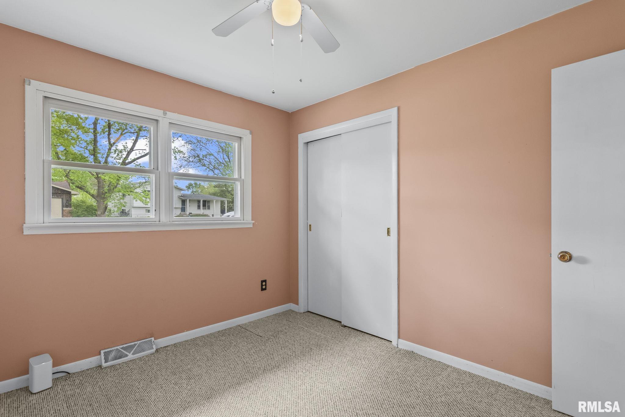 309 Bens Drive Chatham, IL 62629 - Photo 19 of 26