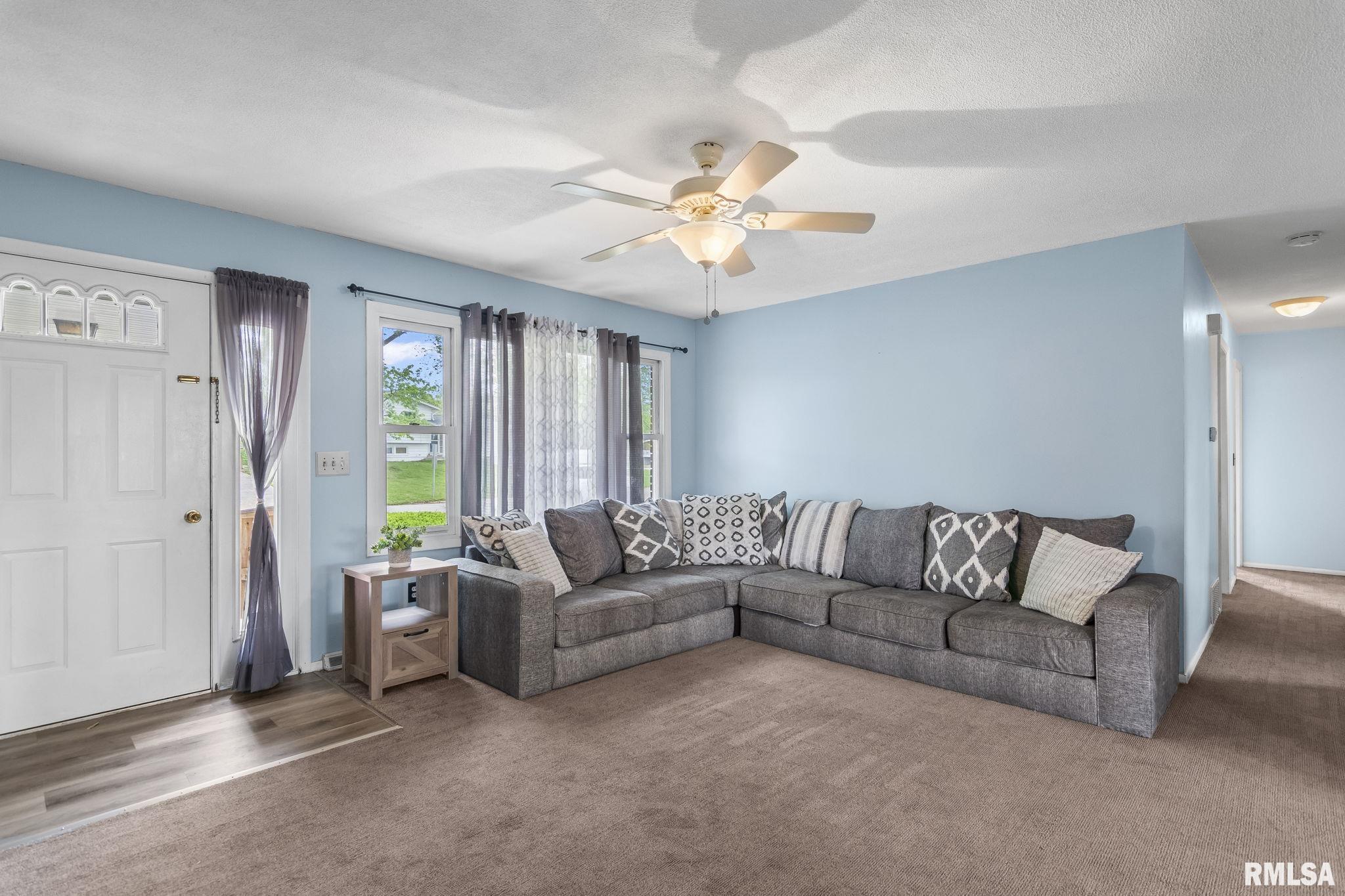 309 Bens Drive Chatham, IL 62629 - Photo 5 of 26