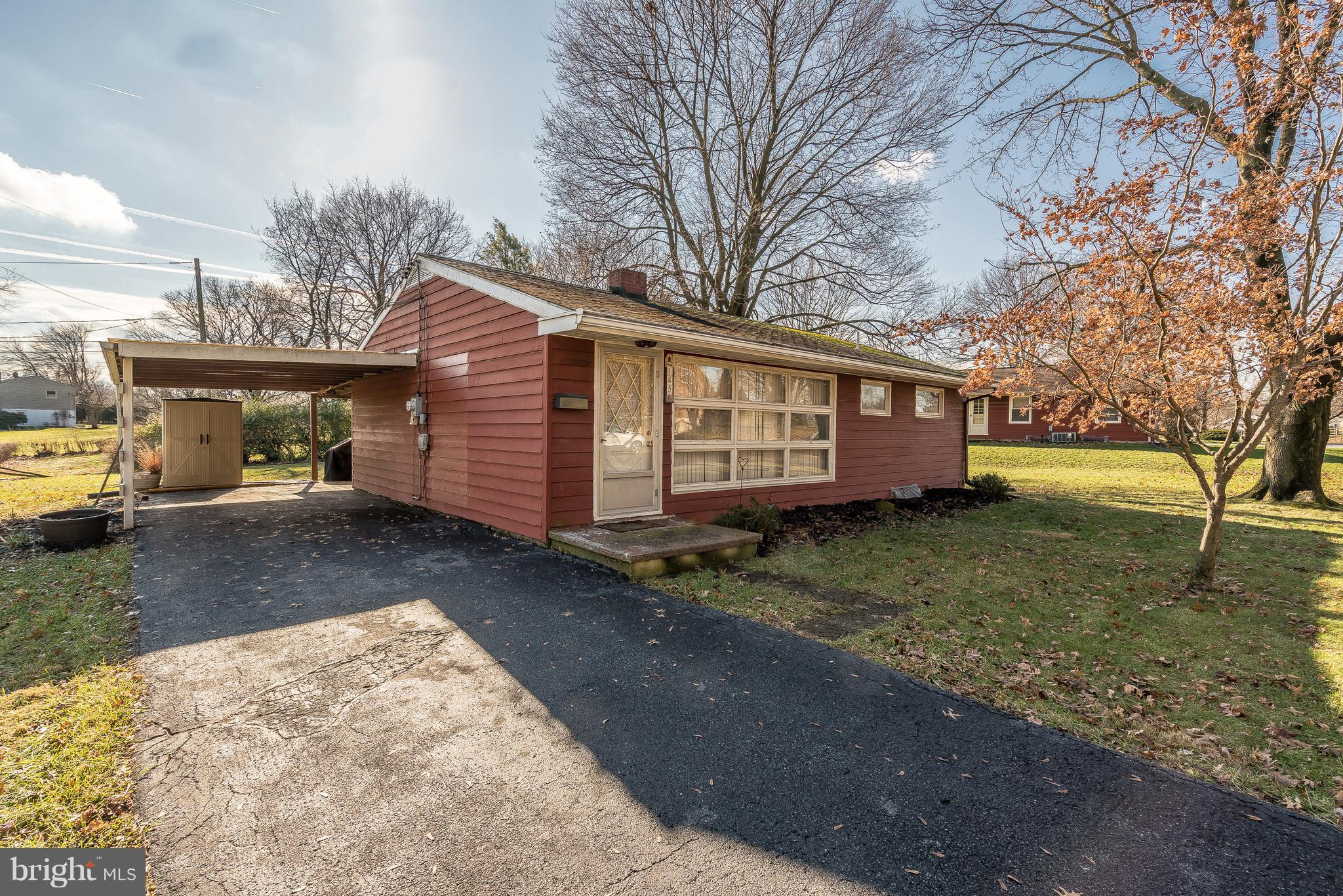 145 Forney Drive Lititz, PA 17543 - Photo 2 of 20