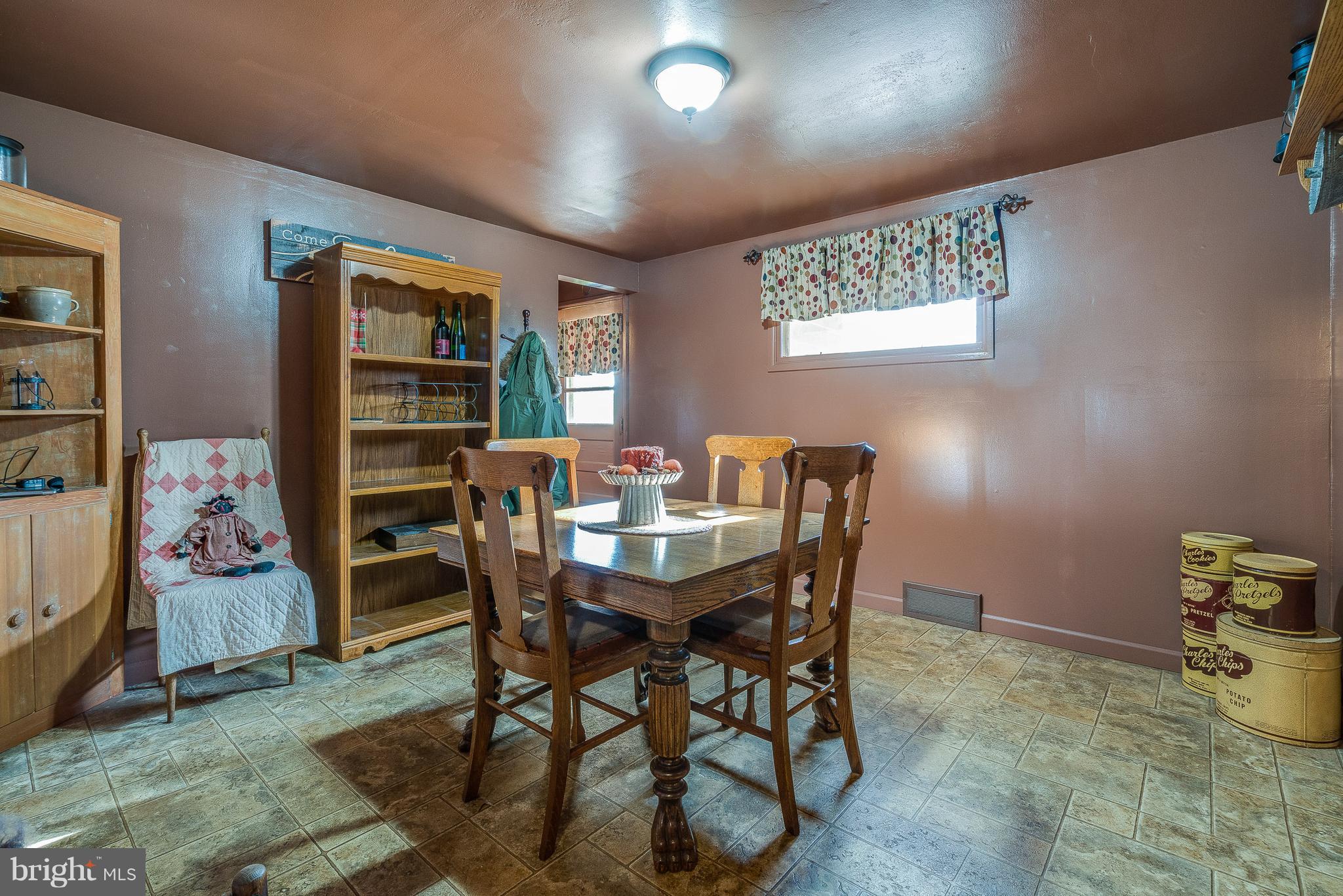 145 Forney Drive Lititz, PA 17543 - Photo 7 of 20