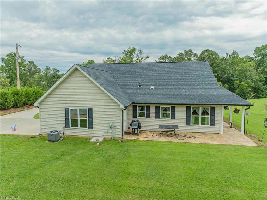 1550 Amity Hill Road Cleveland, NC 27013 - Photo 4 of 32