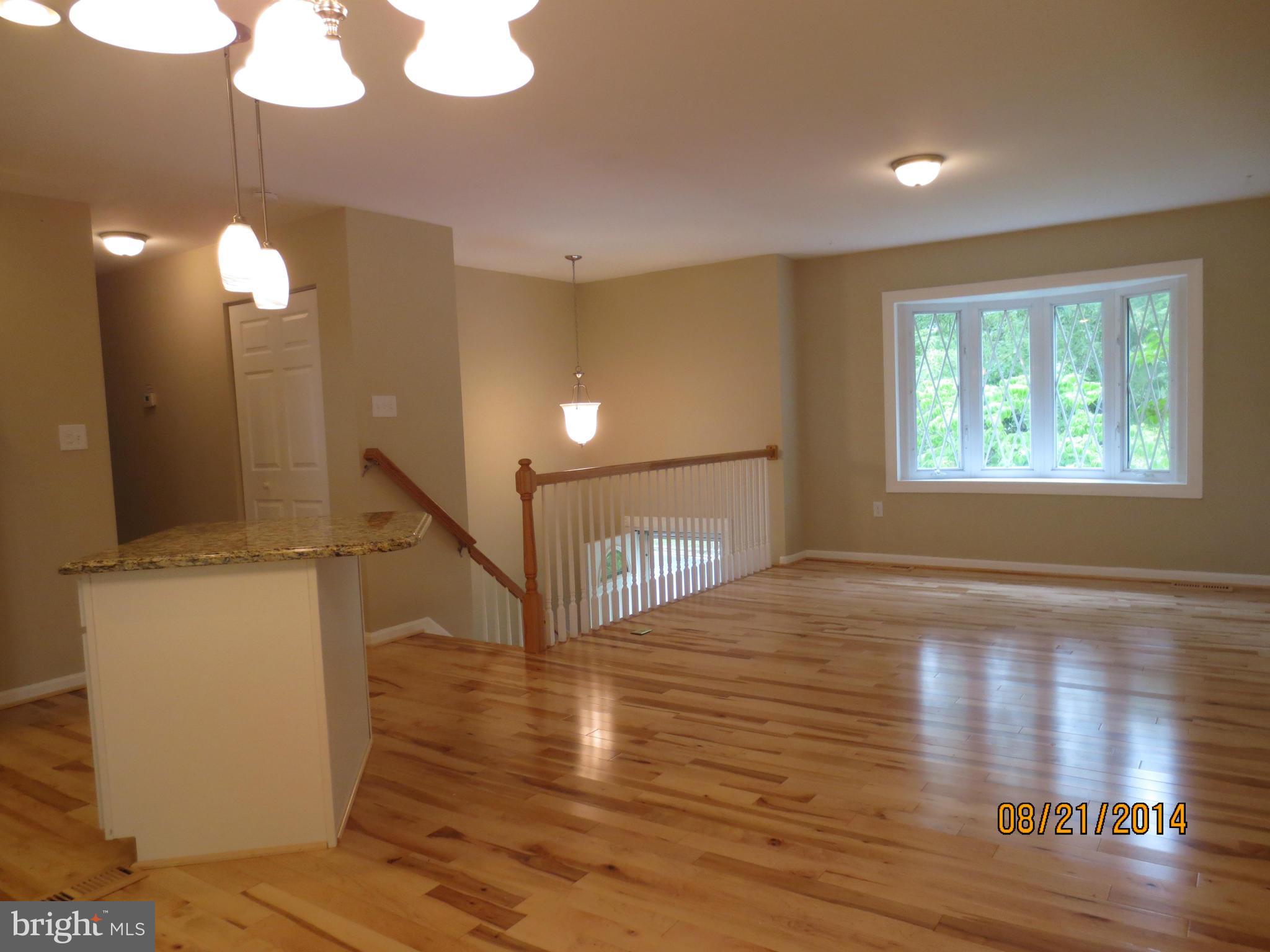 1902 Trafalgar Road Severn, MD 21144 - Photo 5 of 30 Living Room