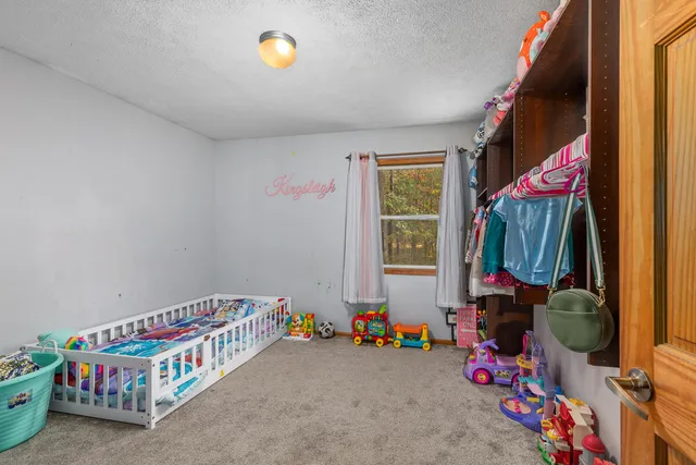 $364,999 | 8233 Beech Avenue, Howard City, MI 49329