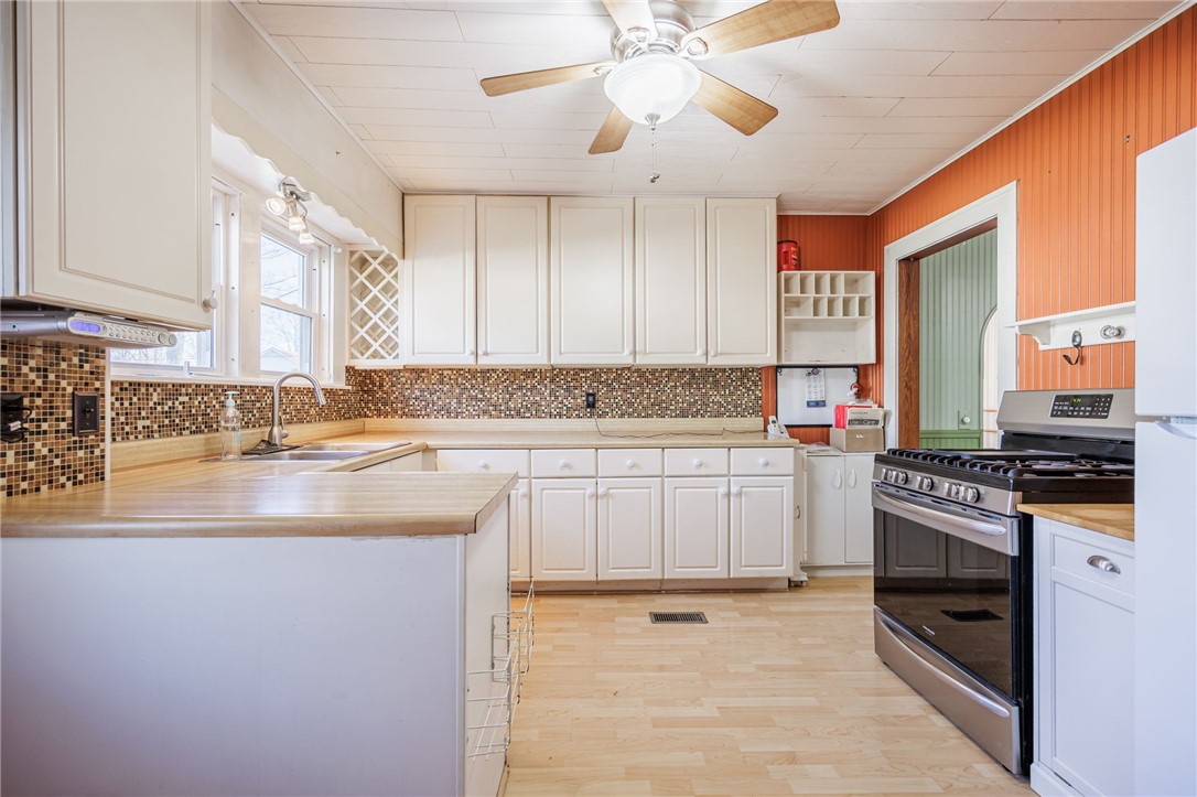 1234 Phelps Road Potter, NY 14507 - Photo 3 of 33