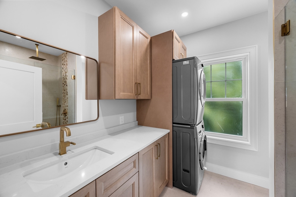 30 Pitman Road, Unit 2 Swampscott, MA 01907 - Photo 32 of 42