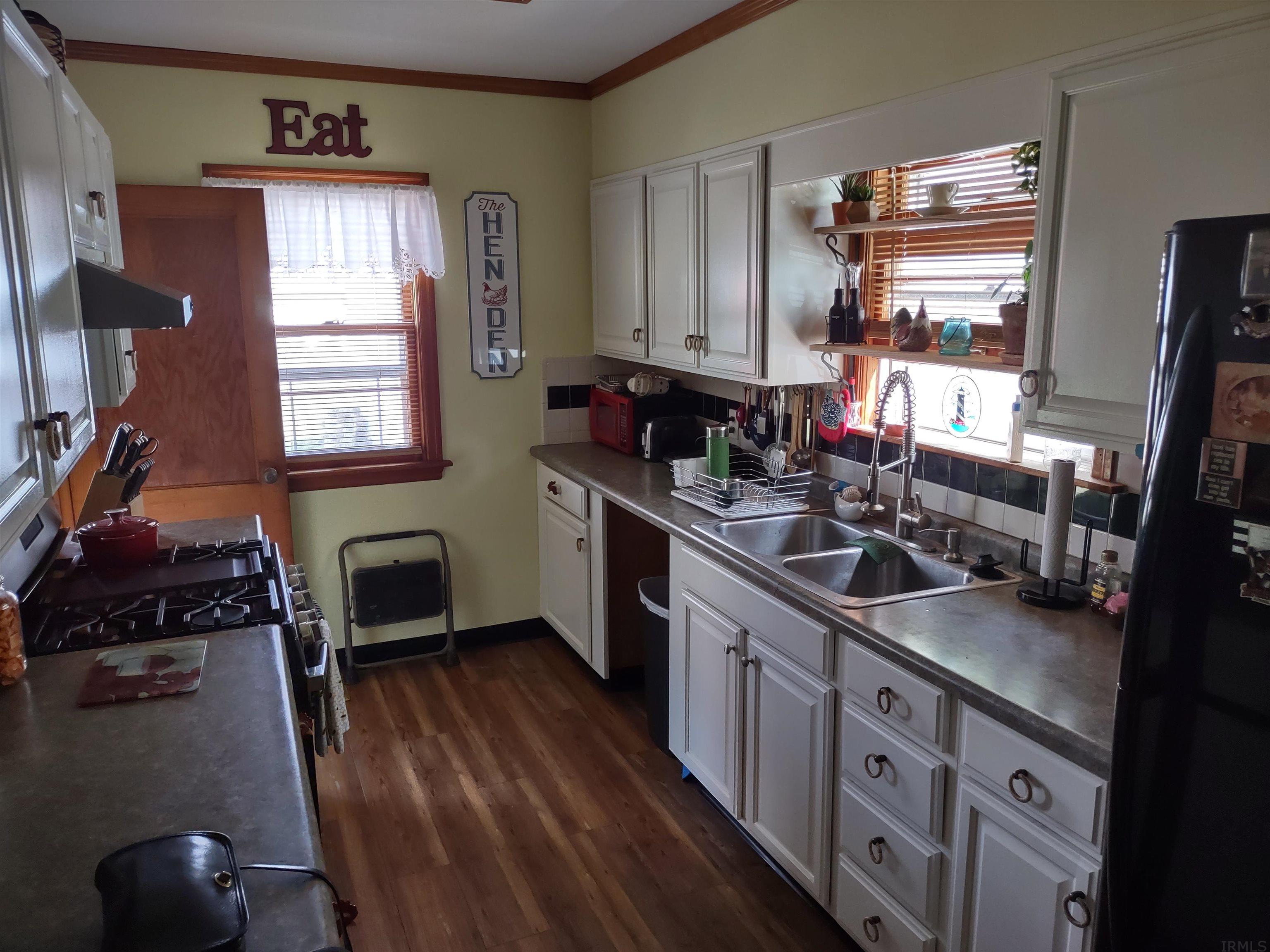727 High Street Decatur, IN 46733 - Photo 5 of 14