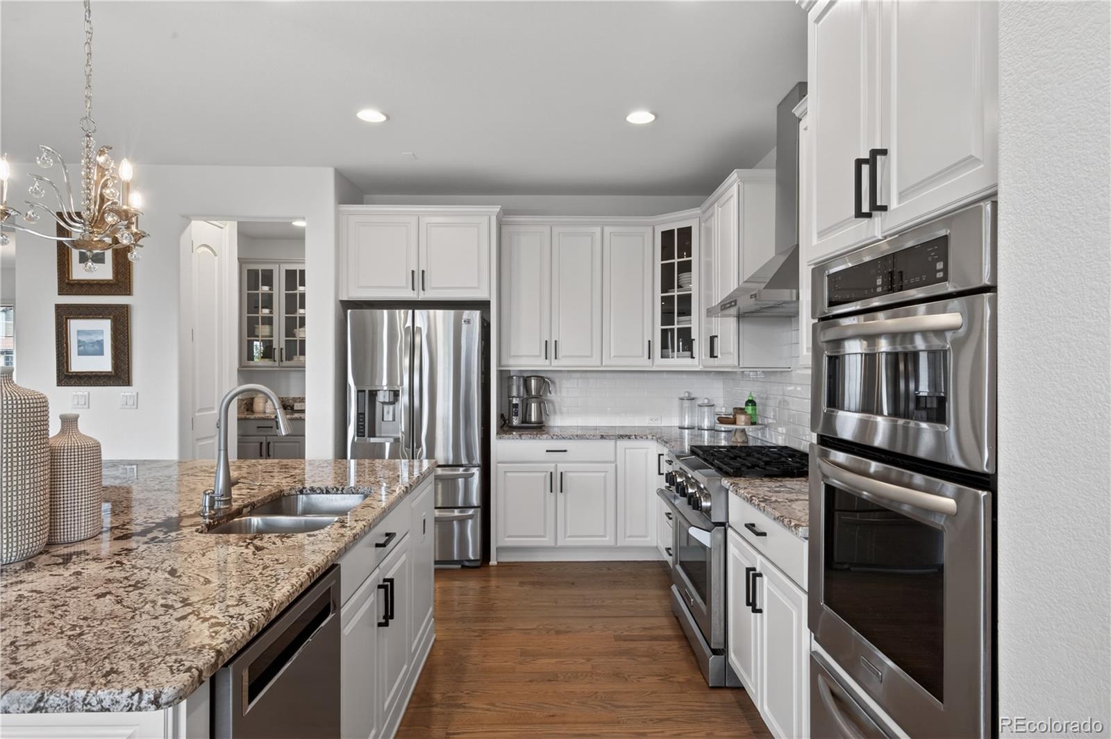 10663 Sundial Rim Road Highlands Ranch, CO 80126 - Photo 10 of 49 Gallery Image 10