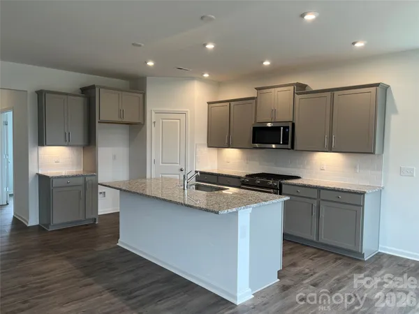 $587,115 | 12121 Bradshaw Court, Charlotte, NC 28278