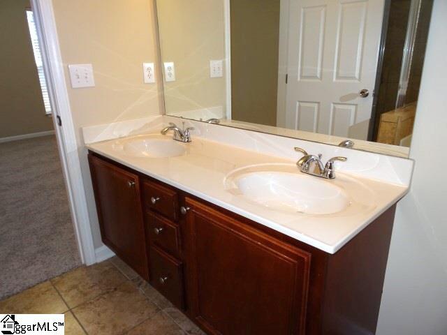 381 Amberleaf Way Simpsonville, SC 29681 - Photo 11 of 21 Gallery Image 11