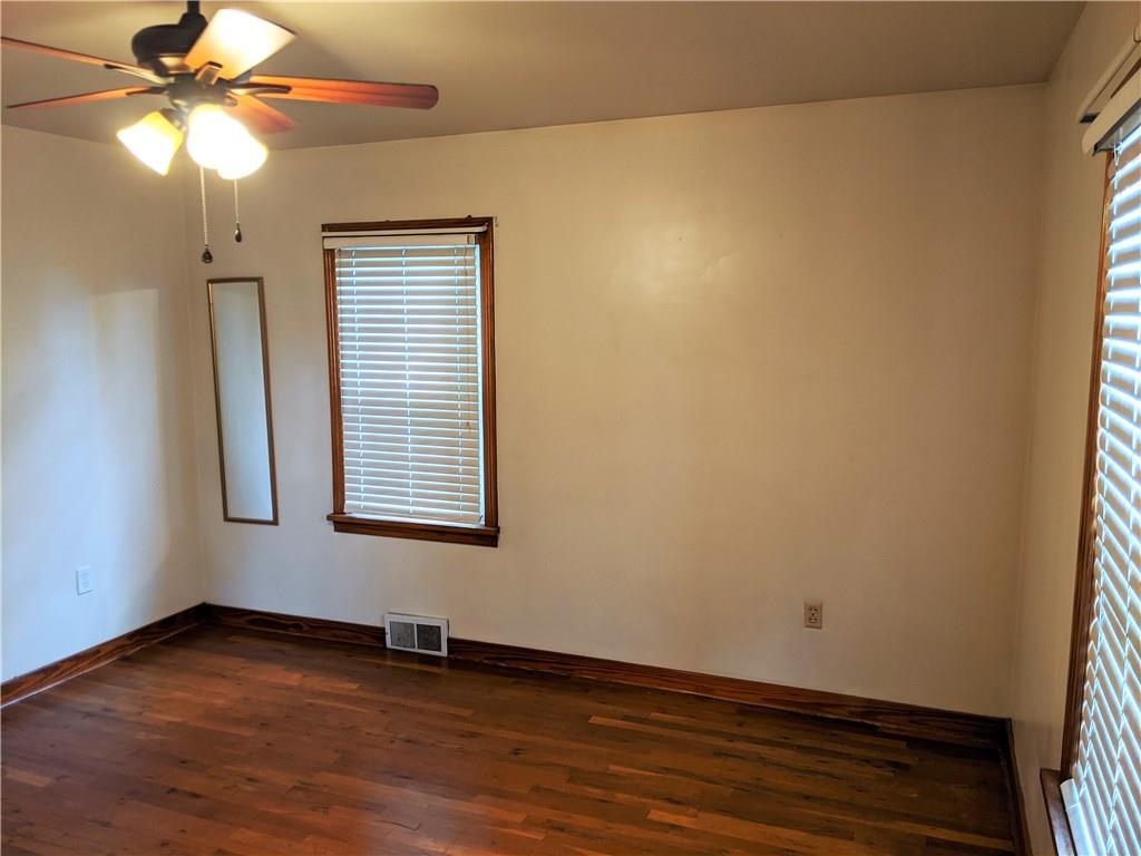 705 Freeport Road Freeport, PA 16229 - Photo 17 of 23 Gallery Image 17