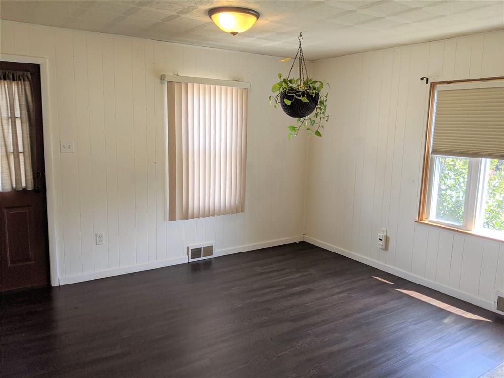 705 Freeport Road Freeport, PA 16229 - Photo 9 of 23 Gallery Image 9