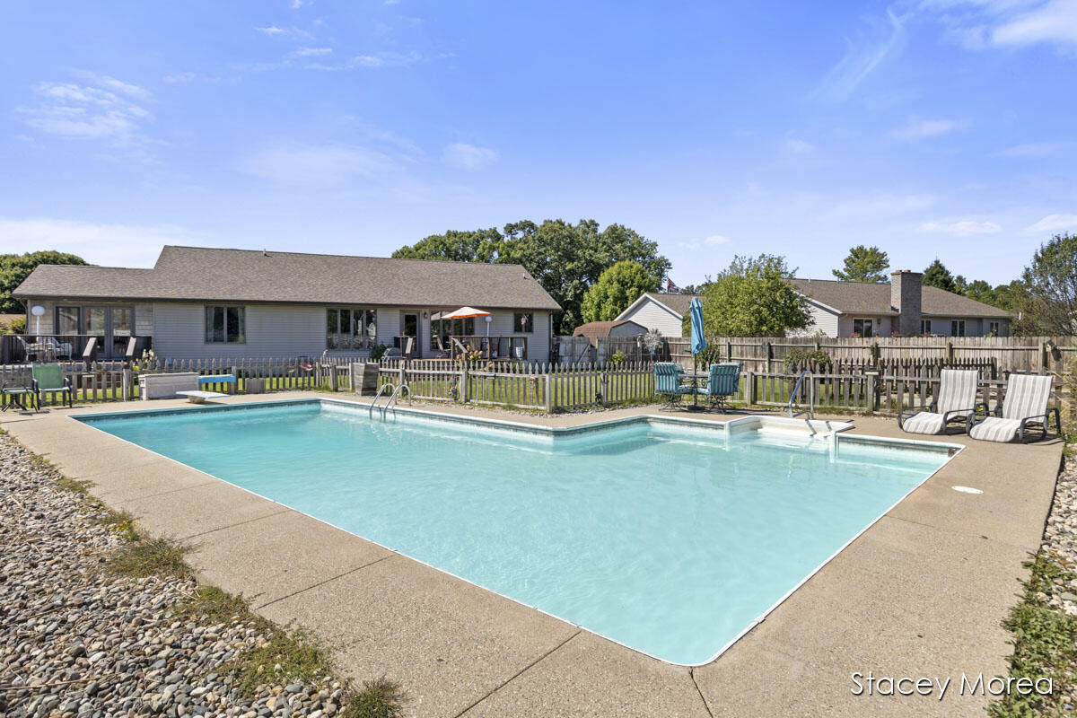 9743 River Road Greenville, MI 48838 - Photo 44 of 59 IMG_1037