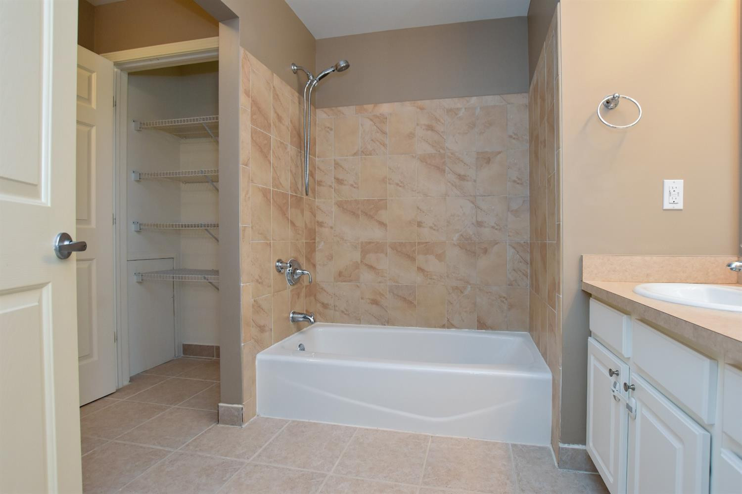 546 Cherry Orchard Road Canton, MI 48188 - Photo 20 of 31 Photo 20