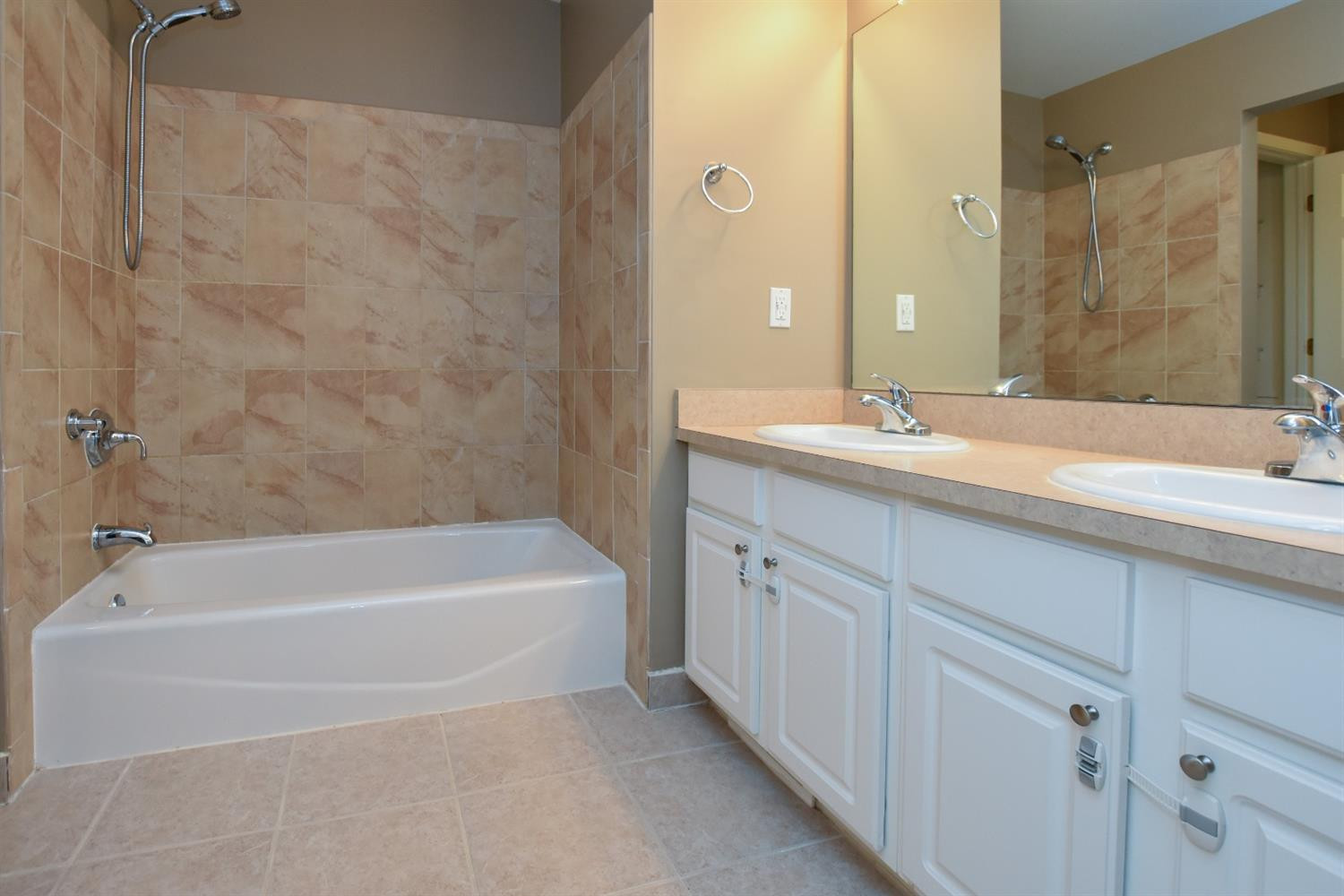 546 Cherry Orchard Road Canton, MI 48188 - Photo 21 of 31 Photo 21