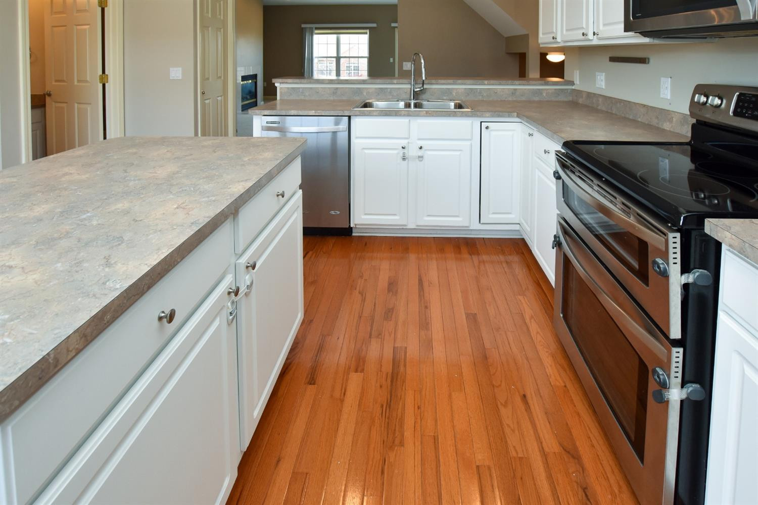 546 Cherry Orchard Road Canton, MI 48188 - Photo 6 of 31 Photo 6