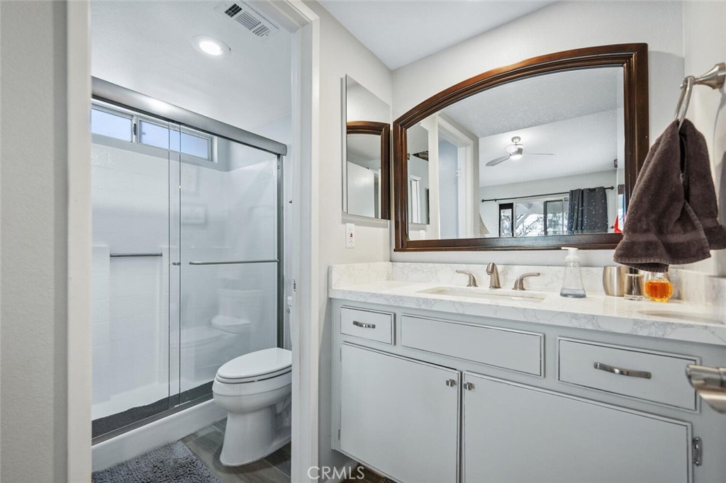 28123 Seco Canyon Road, Unit 94 Saugus, CA 91390 - Photo 17 of 24