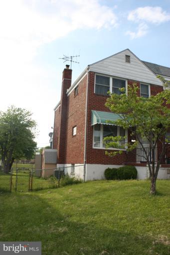 7313 Berkshire Road Baltimore, MD 21224 - Photo 9 of 9 Exterior (Front)