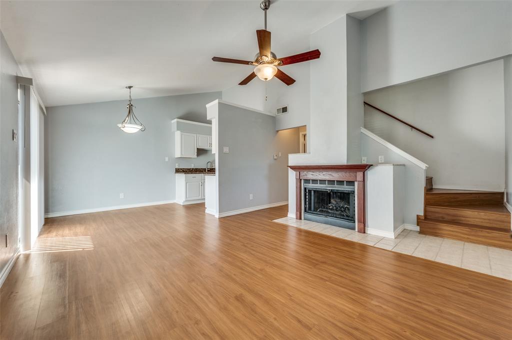 2240 Tarpley Road, Unit 32 Carrollton, TX 75006 - Photo 4 of 15 View of Living and Dining Area