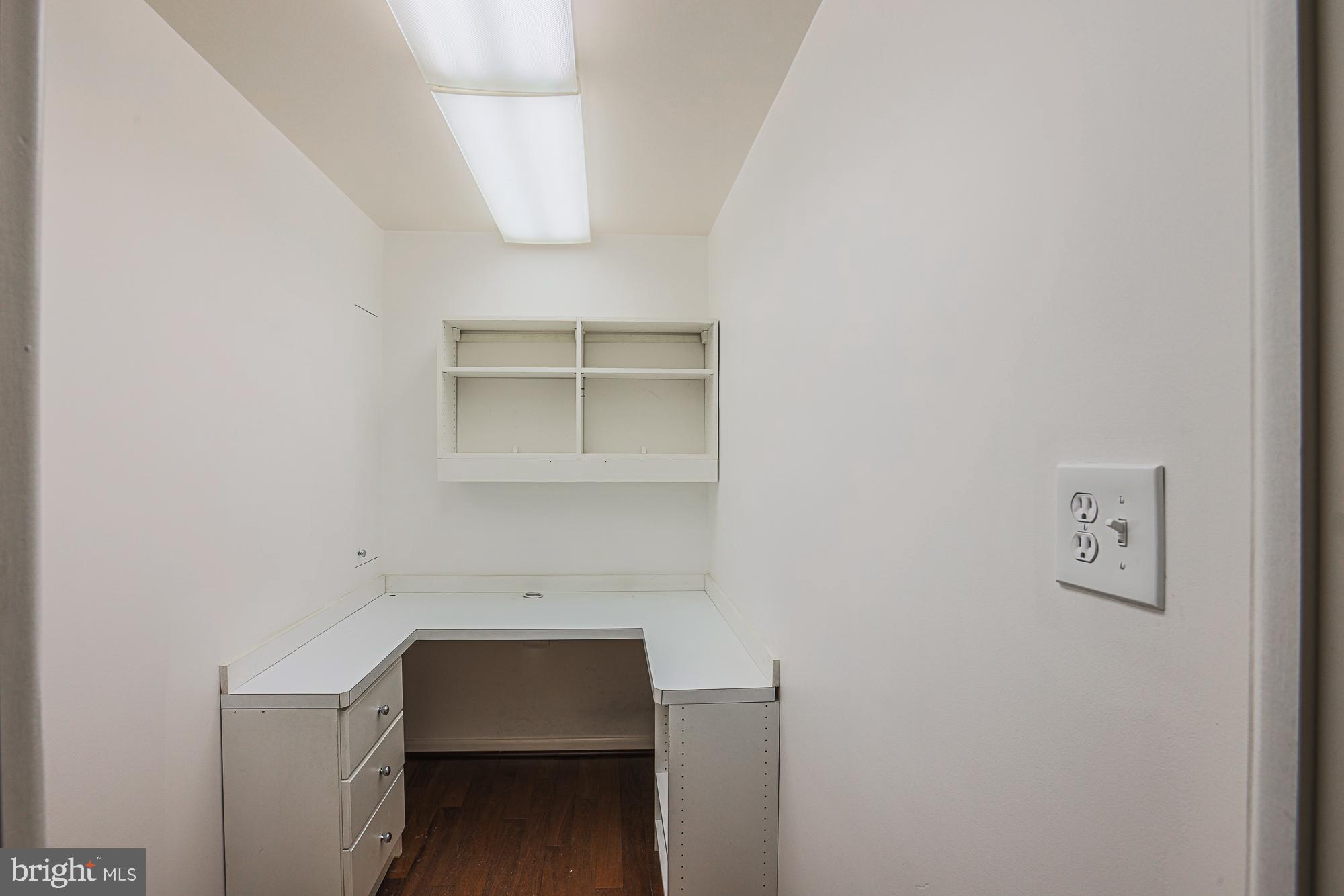 3041 Fallstaff Road, Unit 405D Baltimore, MD 21209 - Photo 22 of 38