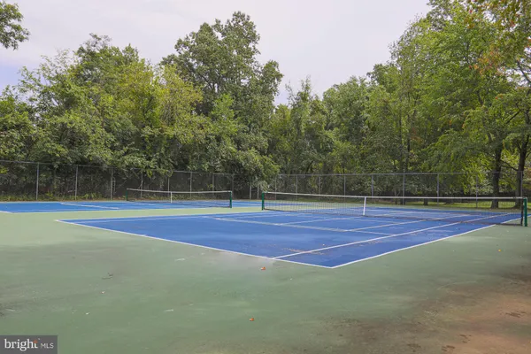 a view of a tennis court
