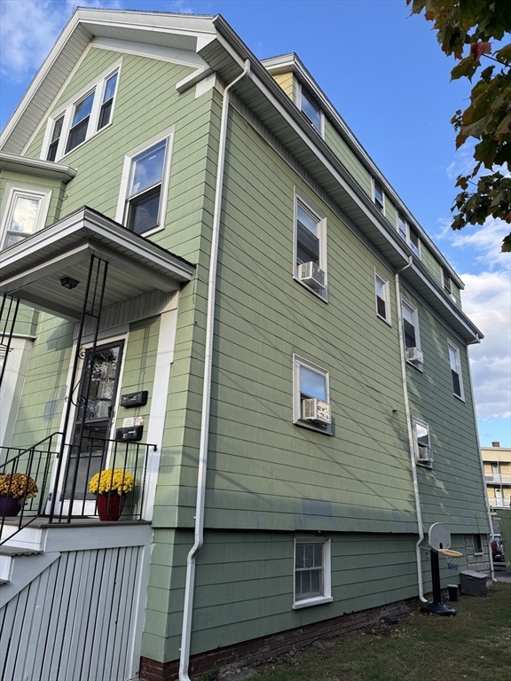 43 Baker Street Lynn, MA 01902 - Photo 2 of 24