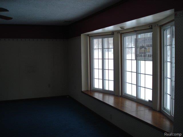 7675 Clintonville Road Clarkston, MI 48348 - Photo 8 of 13 7675 Clintonville (4)