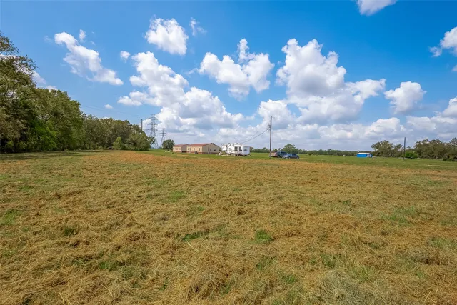 a view of a big yard