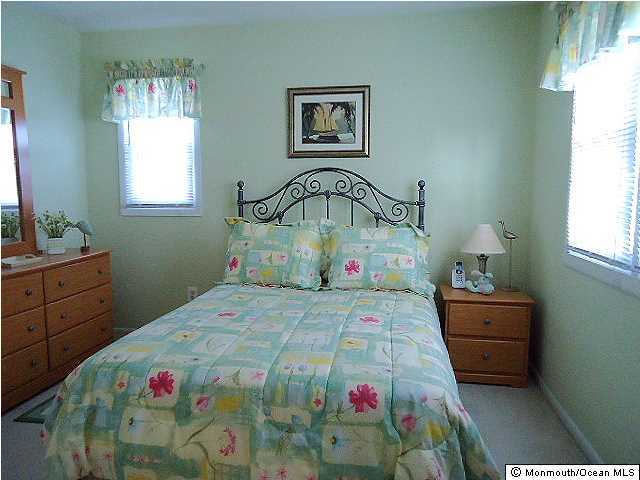 39 Topsail Road Brick, NJ 08723 - Photo 10 of 18 Additional Photo