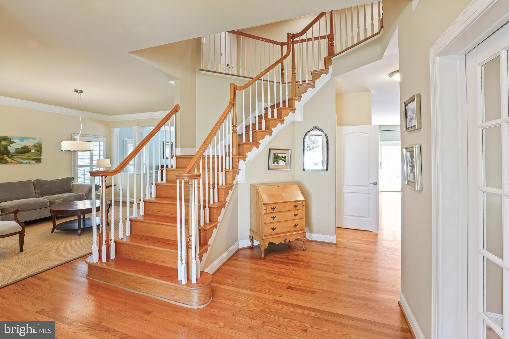 6853 Strata Street McLean, VA 22101 - Photo 4 of 42