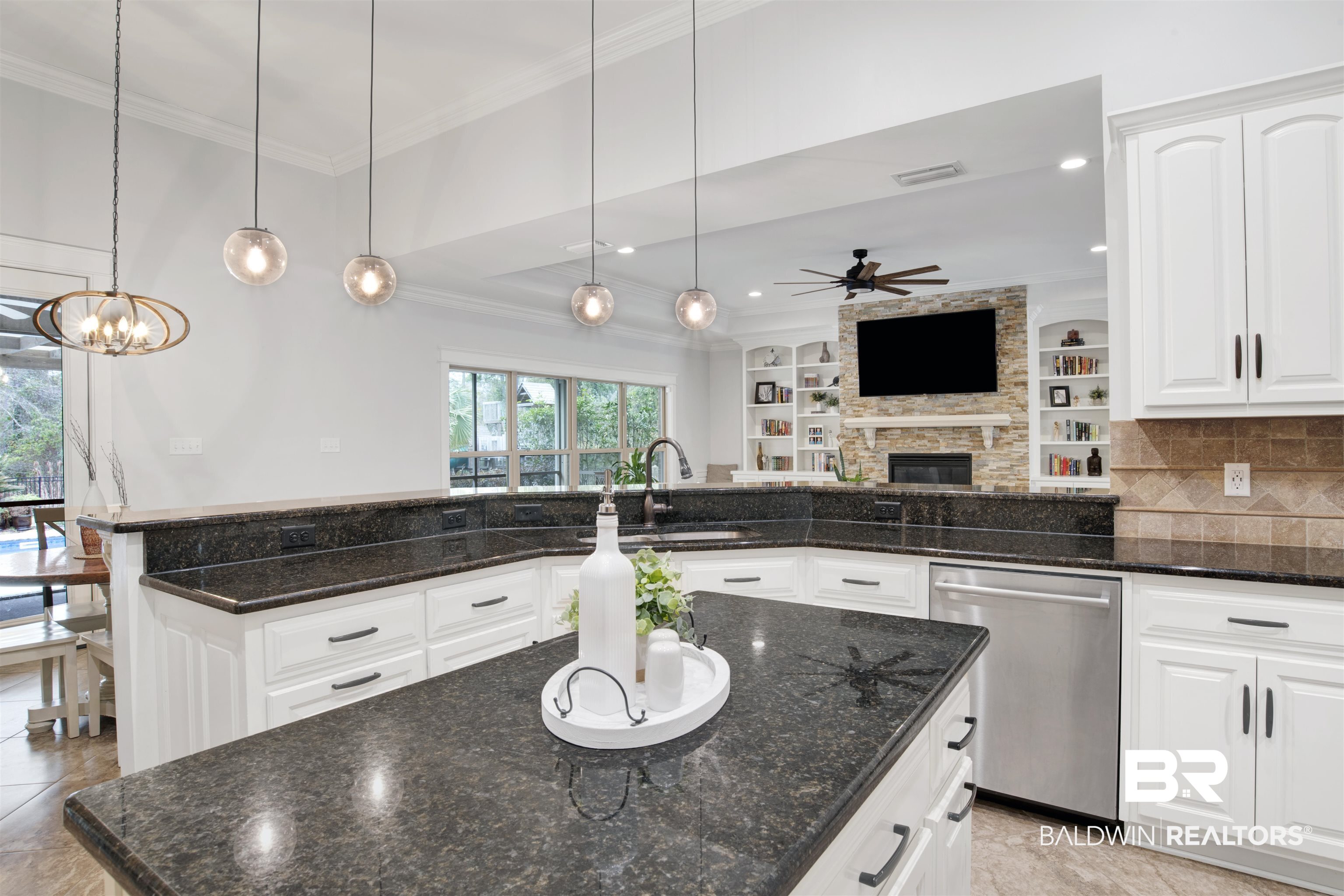 18360 Treasure Oaks Road Gulf Shores, AL 36542 - Photo 16 of 57
