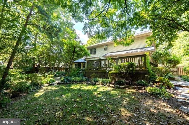 $1,299,000 | 2716 Glencroft Road, Vienna, VA 22181