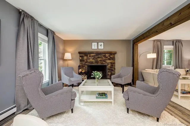 $999,000 | 18 Tunnel Road, Roxbury, CT 06783