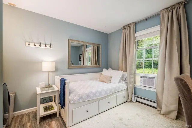 $999,000 | 18 Tunnel Road, Roxbury, CT 06783