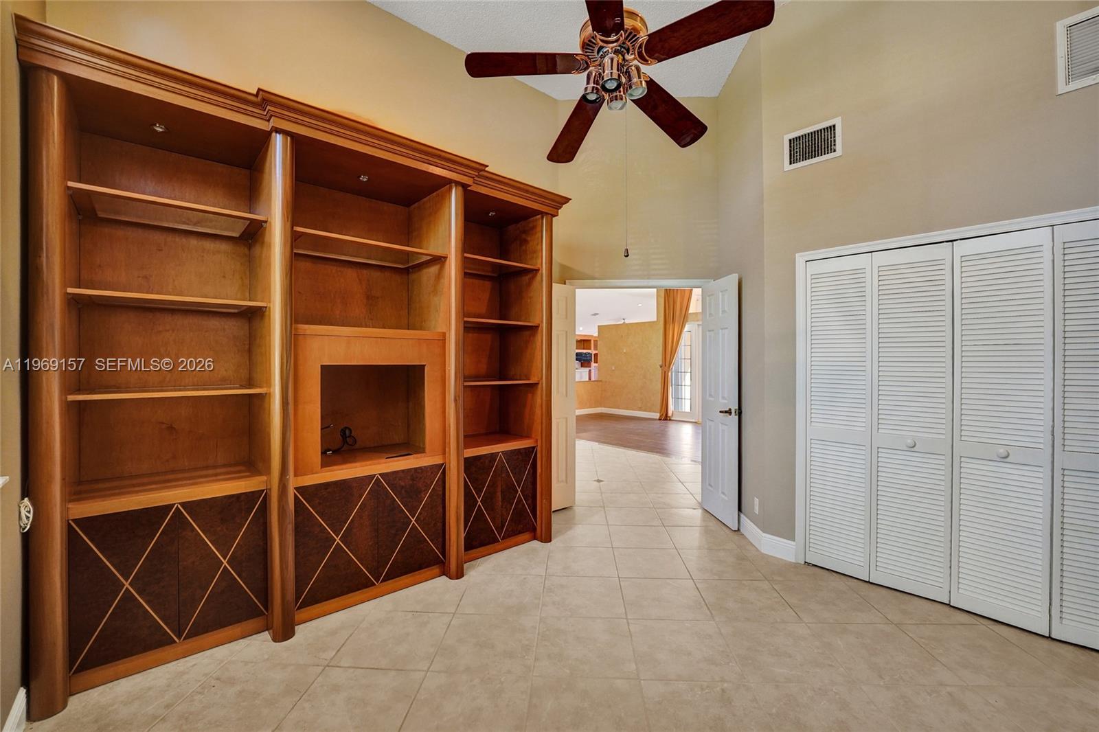 3280 Huntington Weston, FL 33332 - Photo 35 of 64 2nd Bedroom / office