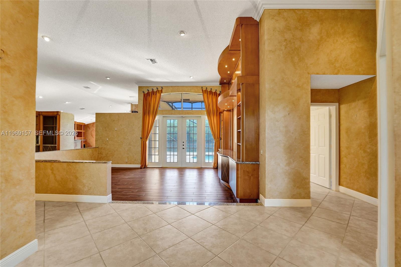 3280 Huntington Weston, FL 33332 - Photo 8 of 64 View from entry door looking into living room