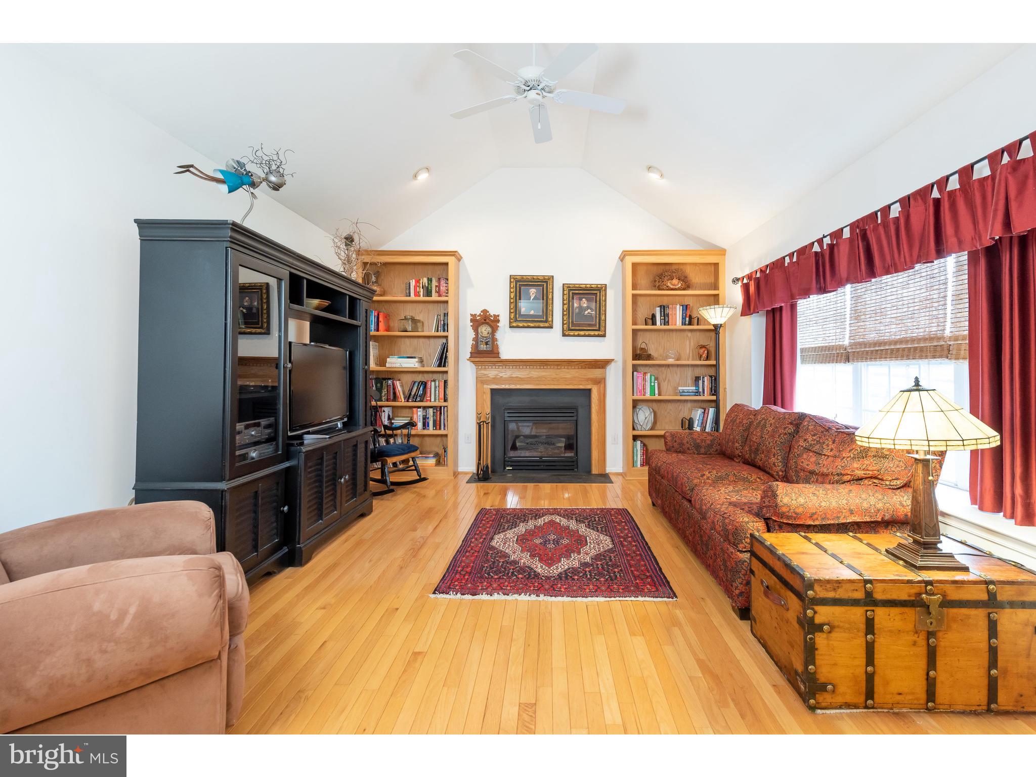 14 North Hawthorne Road Coatesville, PA 19320 - Photo 12 of 27 Family room with vaulted ceiling