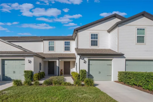 $307,000 | 1592 Wynford Circle, Tavares, FL 32778