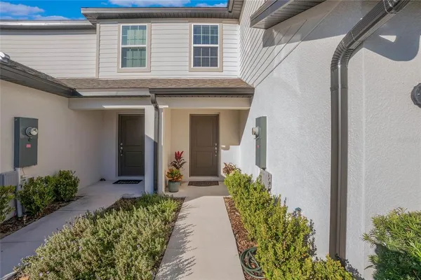 $299,900 | 1592 Wynford Circle, Tavares, FL 32778