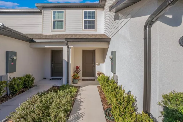 $307,000 | 1592 Wynford Circle, Tavares, FL 32778