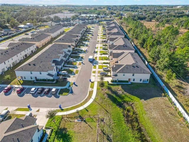 $307,000 | 1592 Wynford Circle, Tavares, FL 32778