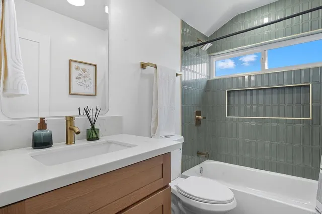 $1,238,500 | 13435 Frey Court, Poway, CA 92064